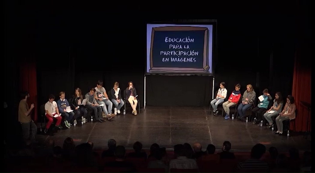 Asamblea infantil en Guardamar del Segura